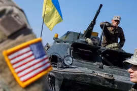 Mơ gia nhập NATO, Ukraina muốn mua Iron Dome của Israel