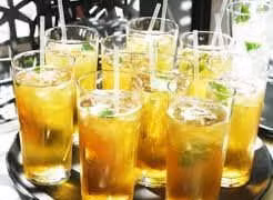 Nước đá lạnh hại men răng