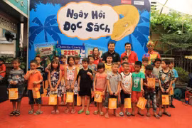 Hơn 300 em thiếu nhi có hoàn cảnh khó khăn tham gia “Ngày hội đọc sách 2019”