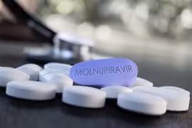 Thuốc kháng virus, kháng đông, kháng viêm cho F0, con dao hai lưỡi