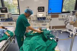 Cứu bệnh nhân bị đâm thủng tim 