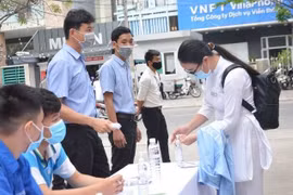 Bộ GD&ĐT không cử giảng viên Đà Nẵng coi thi ở các tỉnh