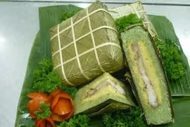 Ăn bánh mốc đau bụng