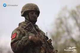 Quân đội Nga, dân quân Donetsk tiến công vào thành phố Slavyansk