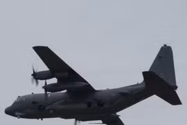 Mỹ dự kiến lắp pháo laser lên máy bay "ông lão" AC-130J