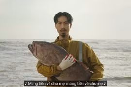 Học sinh hào hứng với đề Văn "bắt trend" "Mang tiền về cho mẹ"