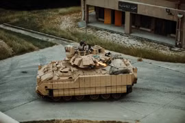 Quân đội Mỹ thử nghiệm xe thiết giáp hiện đại hóa Bradley M2A4