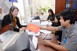 Đề xuất giảm một loạt các khoản lệ phí cho doanh nghiệp