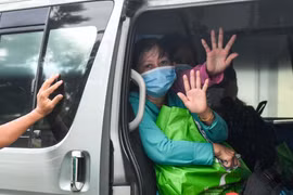 Thêm 1.955 người mắc Covid-19 tại TP.HCM xuất viện