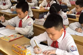 Hà Nội nghiêm cấm các trường tổ chức ôn tập trước 1/8
