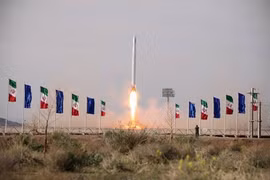 Iran tuyên bố sẽ hủy diệt Tel Aviv nếu có bất kỳ hành động quân sự nào chống Tehran
