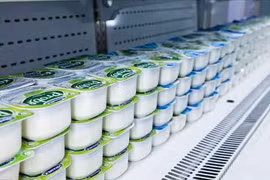 Sữa chua làm giảm nguy cơ đau tim và đột quỵ