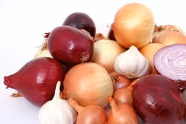 Hành củ chữa đau tai ở trẻ