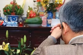 Cách sắp mâm lễ và bài khấn Rằm tháng Giêng chuẩn