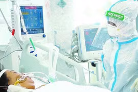 Sở Y tế TPHCM sẵn sàng kịch bản thu dung điều trị F0 