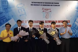 Học sinh trường chuyên KHTN giành huy chương Vàng Olympic Tin học Quốc tế