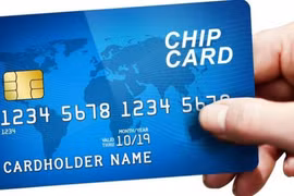 21 triệu thẻ ATM đổi sang thẻ chip: Chi phí ai chịu?