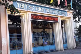 Lộ đề thi, gần 400 học sinh ở Quảng Ngãi phải thi lại