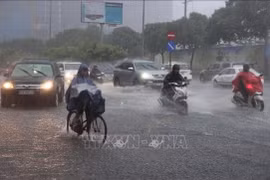 Từ ngày 5 - 13/4, các khu vực đều có mưa và dông, đề phòng thời tiết nguy hiểm