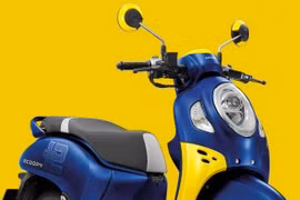 Honda Scoopy.