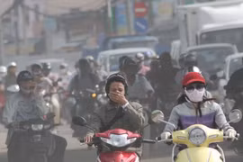 Hà Nội ô nhiễm không khí nguy hiểm: Tránh thể dục và hoạt động ngoai trời