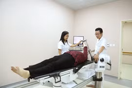 Phục hồi chức năng viêm quanh khớp vai bằng robot	