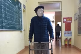 Chữa gãy cổ xương đùi người già trên 90 tuổi