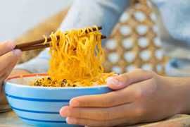 Sử dụng thực phẩm chế biến công nghiệp an toàn