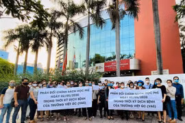 Trường Việt Úc từ chối 40 học sinh, phụ huynh kiến nghị lên Bộ GD&ĐT