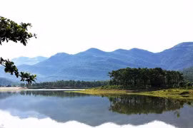 Quảng Ninh hủy bỏ quy hoạch Tổ hợp nghỉ dưỡng, vui chơi giải trí tại hồ Yên Trung