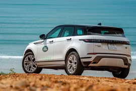 Range Rover Evoque và Range Rover Vogue đang giảm giá