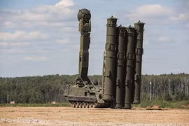 Nga triển khai hệ thống S-300V4 đến quần đảo Kuril, Tokyo hoàn toàn tuyệt vọng 