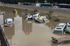 Nguyên nhân khó dự báo mưa lớn