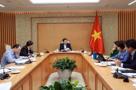 Bộ Y tế cần công khai, minh bạch giá test xét nghiệm COVID-19