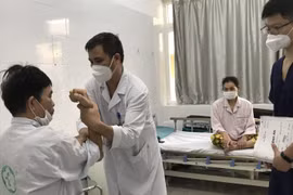 Liệt toàn thân vì ăn hạt đậu muồng trị tiểu đường