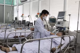 Bệnh viện Chợ Rẫy TPHCM tiếp nhận thêm 3 trường hợp cấp cứu do cháy nhà