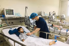 Cẩn thận viêm não, màng não lây lan mùa hè