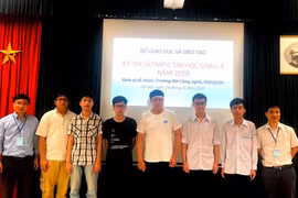 Học sinh Việt Nam giành huy chương Vàng Olympic Tin học châu Á