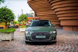 Trọng lượng thực tế của Audi A8L rất nhẹ so với dáng vóc to lớn của mình. 