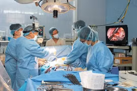 Phẫu thuật tim mạch bệnh viện E vươn tầm thế giới