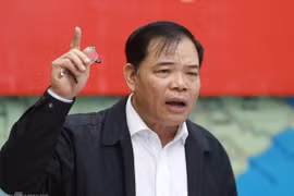 Bộ trưởng Nguyễn Xuân Cường: 'Bão Goni khó đoán định'