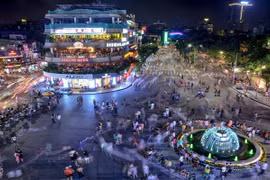 Hà Nội mở lại phố đi bộ Hồ Gươm từ 18/3