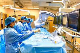 Hẹp van động mạch chủ tiềm ẩn biến chứng nguy hiểm