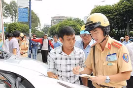 28 lỗi vi phạm sẽ bị trừ điểm trên bằng lái xe