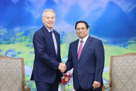 Thủ tướng Phạm Minh Chính tiếp cựu Thủ tướng Anh Tony Blair 