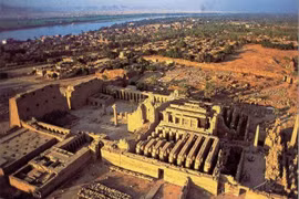 Khám phá ngôi đền Ai Cập cổ xây suốt 2.000 năm, quyền lực pharaon ngút trời