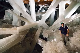 Cueva de los Cristales – hang tinh thể khổng lồ như đến từ ngoài hành tinh