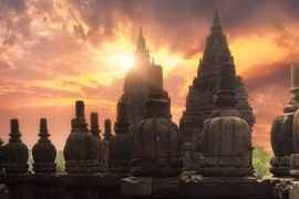 Đền Hindu nghìn năm tuổi hé lộ bí mật huyền bí Indonesia