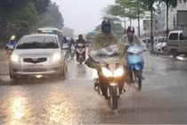 Ngày 4/5, Bắc Bộ mưa lớn diện rộng, Hà Nội có nơi mưa rất to