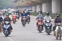 Đường phố Hà Nội thông thoáng trong ngày đầu nghỉ lễ Giỗ Tổ Hùng Vương